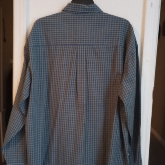 Long Sleeve Button Down Shirt - Picture 2 of 6